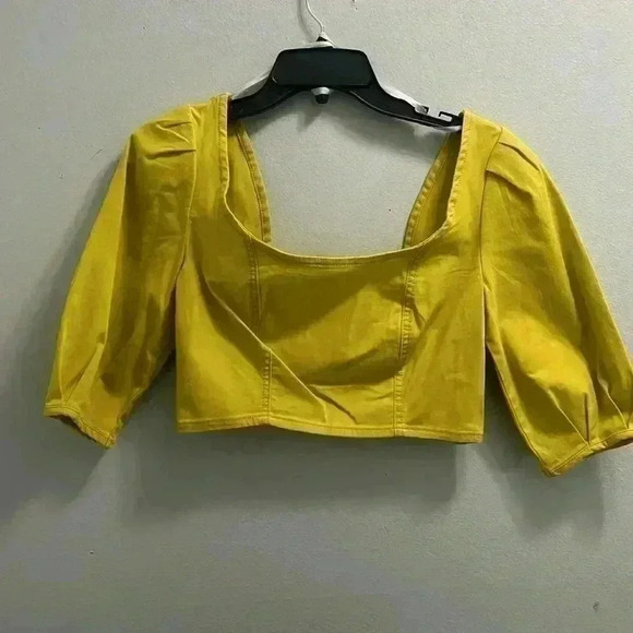 NWT PUFF SLEEVE DENIM CROP TOP - Picture 4 of 5